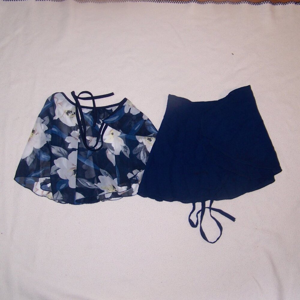 Lot of 2 woman's Ballet Wrap skirts B dance